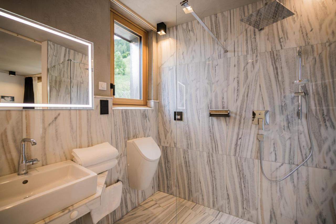 Koasa-Hof Ganzes Ferienhaus Und Sauna 5 Zimmer 240Mq Cadipietra Exteriör bild