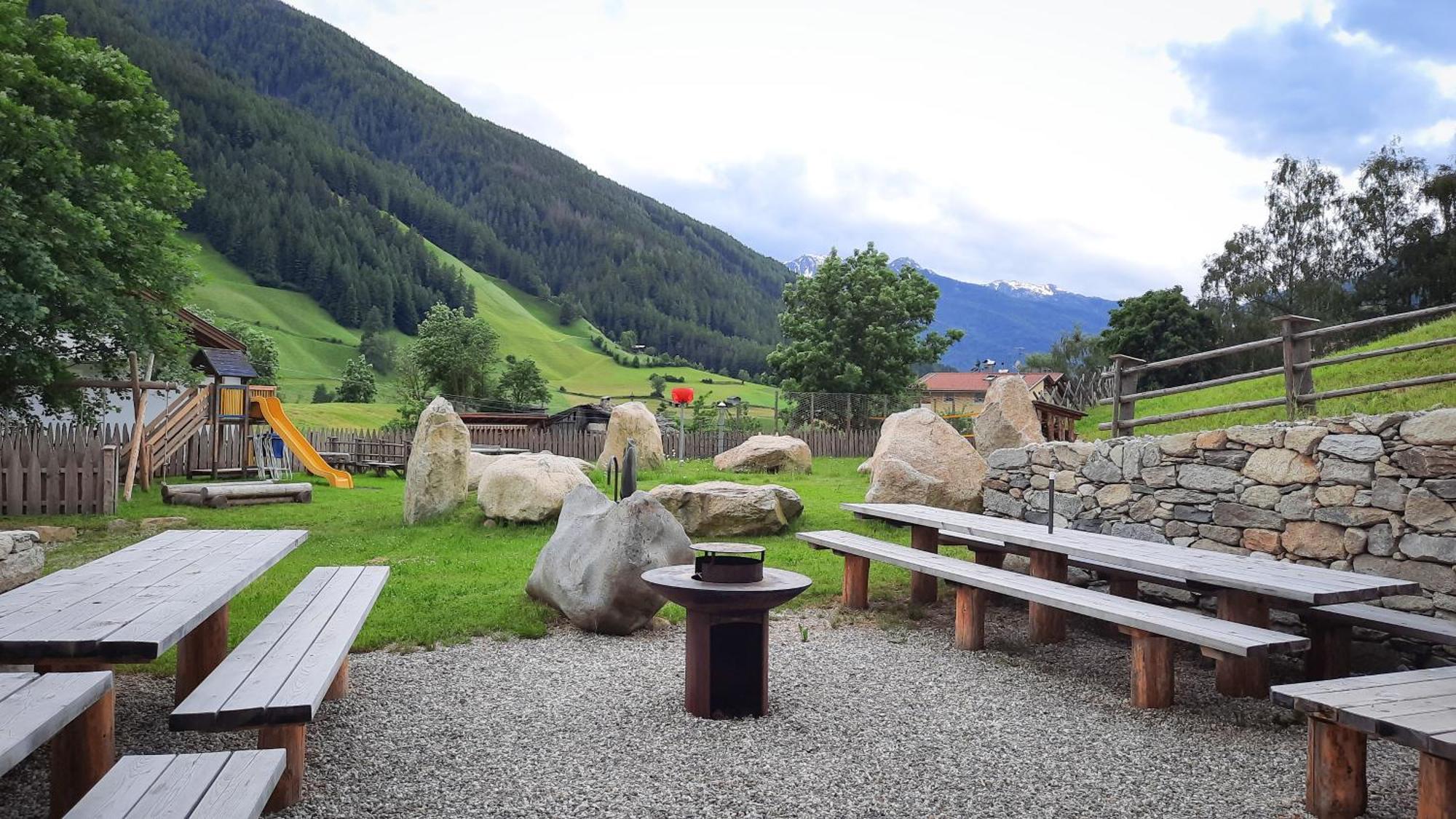 Koasa-Hof Ganzes Ferienhaus Und Sauna 5 Zimmer 240Mq Cadipietra Exteriör bild